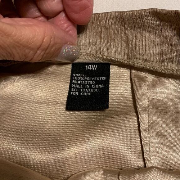 Stefani Studio Woman size 14W two piece skirt and jacket.  Goldfish/tanish - Picture 8 of 14